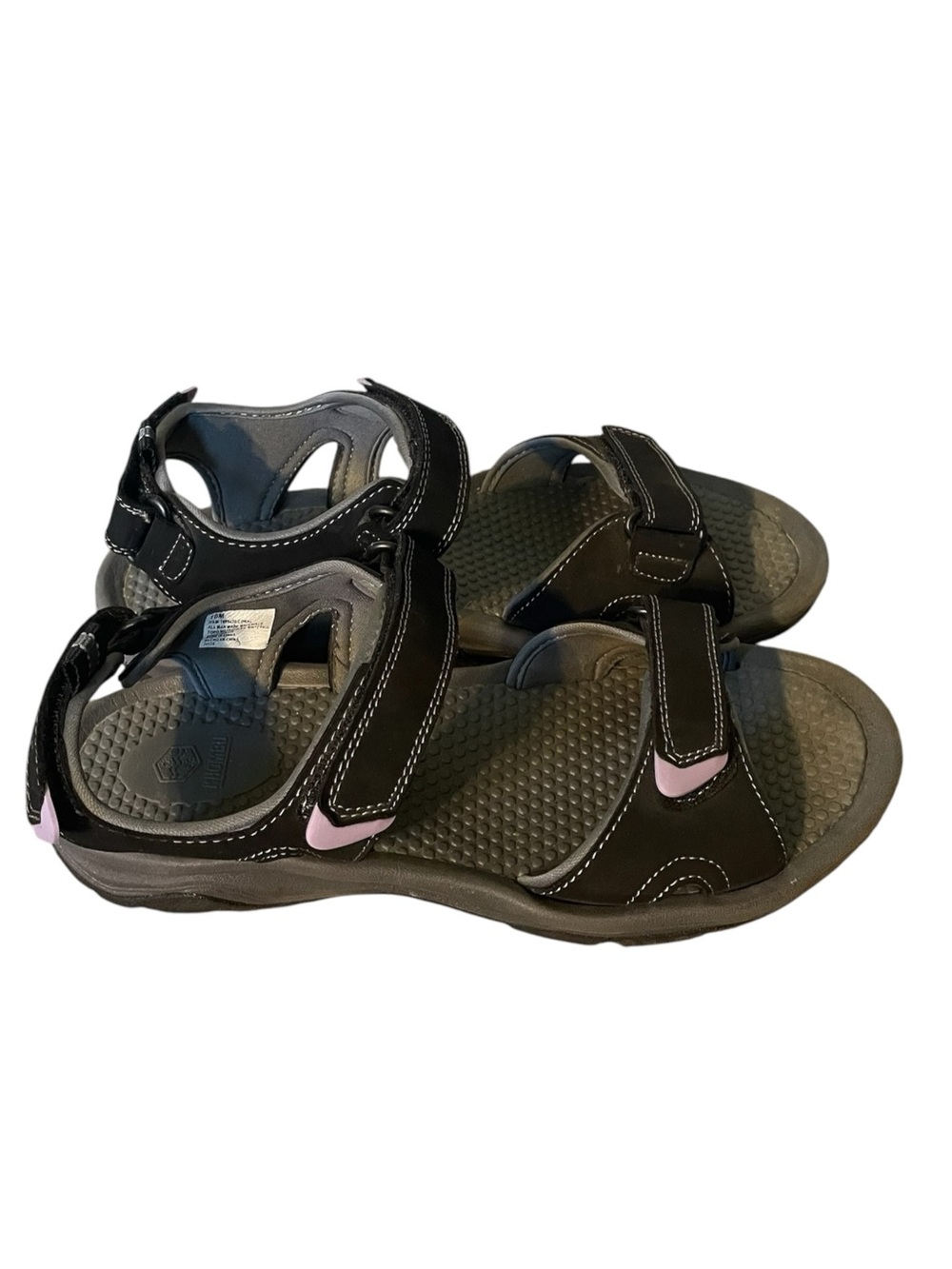 H8- Women’s Khombu size 10M Active Sandals